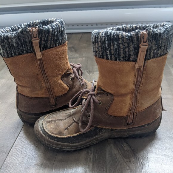 Merrell Winter Boots - Picture 7 of 9